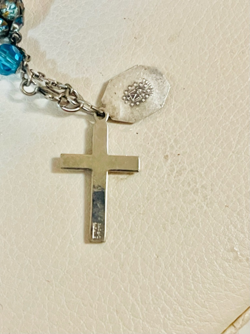 VTG sterling silver rosary bracelet
CROSS Crucifix Austrian Crystal Beads
Sz7" - Picture 2 of 8